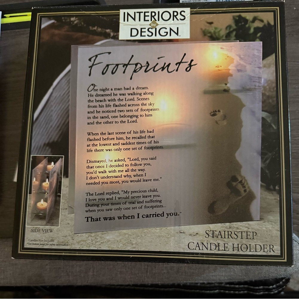 Brown Candle Holder with‎ Elegant Accents